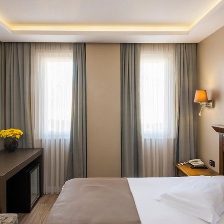 Semsan Hotel Истанбул Екстериор снимка